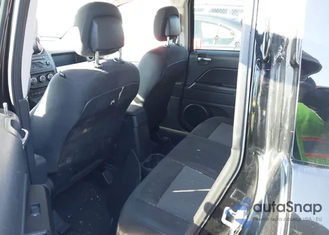 2016 Jeep Compass Sport из США, поврежденный, VIN 1C4NJDBB3GD617579